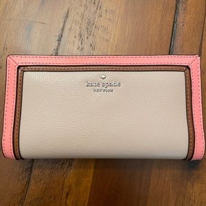 Kate spade wallet